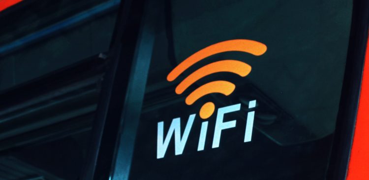 Wifi - co to? Wszystko, co musisz wiedzieć o sieci bezprzewodowej