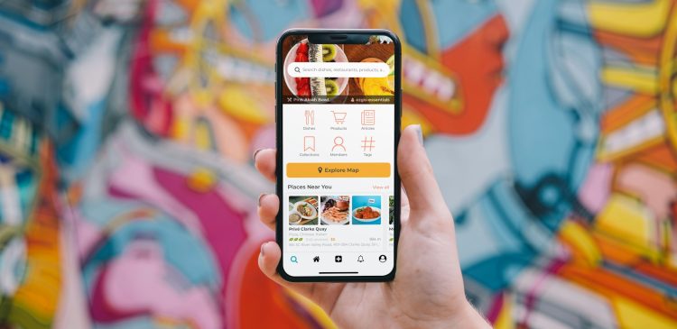 Aplikacja mobilna - co to właściwie jest, jakie są jej rodzaje, zalety i co dalej z tą technologią?