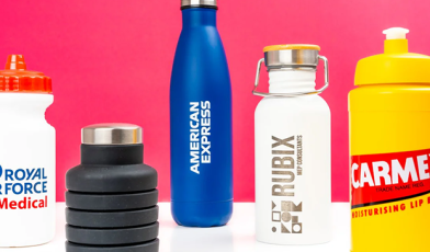 Bidony z logo - co to? Kompletny przewodnik po spersonalizowanych butelkach dla Twojej marki