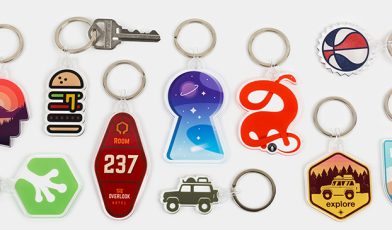 Breloki z logo - co to? Skuteczny gadżet reklamowy dla Twojej firmy