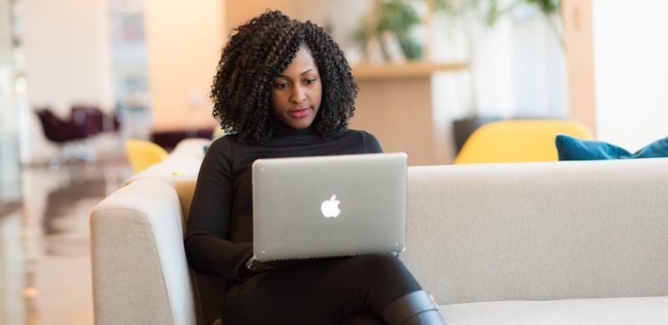 ccTLD - co to jest i jak działa? Kompleksowy przewodnik po domenach krajowych