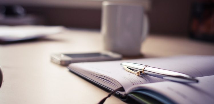 Kalendarze reklamowe - co to? Poznaj skuteczny sposób na promocję firmy i budowanie wizerunku