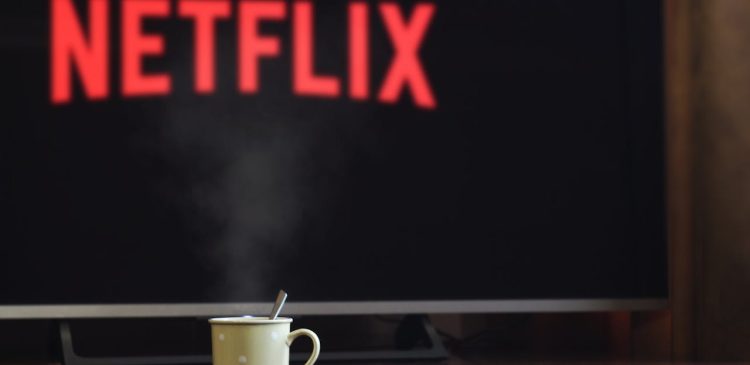 Netflix - co to? Jaki jest jego model biznesowy i jakie ma przyszłe perspektywy?