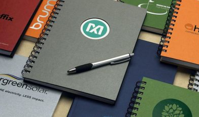 Notesy reklamowe - co to? Skuteczne narzędzie do budowania marki i angażowania klientów