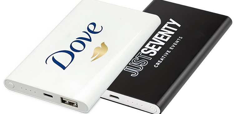 Powerbanki reklamowe - co to za gadżet i jak może pomóc Twojej marce?