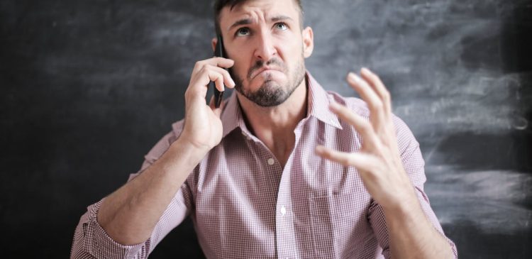 Vishing - co to? Przewodnik po oszustwach typu voice phishing i sposobach zapobiegania