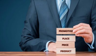 4P - co to za formuła i jak ją skutecznie wykorzystać w marketingu? Poradnik