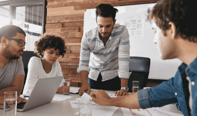 Badanie rynku - co to? Kompletny przewodnik po celach, metodach i etapach w Polsce