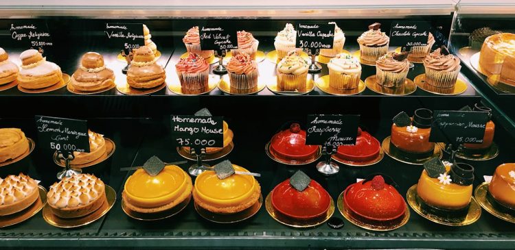 Cena - co to jest i jak kształtuje rynki? Pełny przewodnik