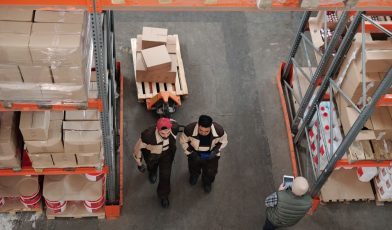 Dystrybucja intensywna - co to? Poznaj strategię dla maksymalnej dostępności produktów