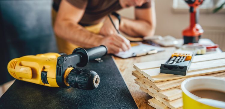 Jak założyć firmę? Przewodnik po rodzajach działalności i formalnościach