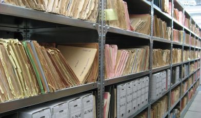 Księgi wieczyste - czym są, jak je sprawdzić i co zawierają? Kompletny poradnik