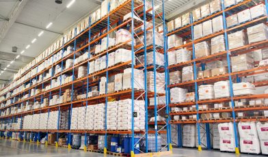 Magazynowanie - co to? Kluczowy element logistyki i zarządzania łańcuchem dostaw