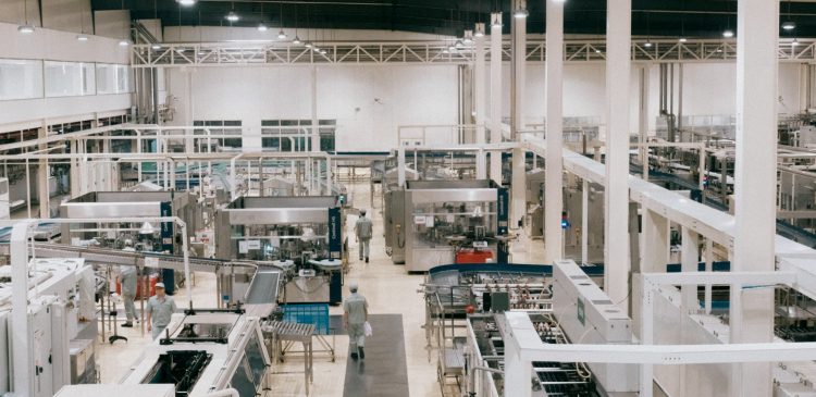 Przewaga komparatywna - co to? Klucz do zrozumienia handlu międzynarodowego