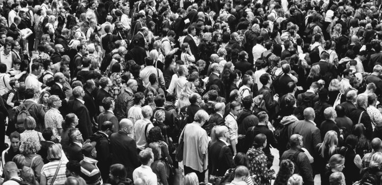 Segmentacja rynku - co to? Jak skutecznie poznać swoich klientów i zwiększyć sprzedaż?