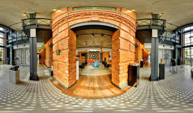 Wirtualny spacer - co to? Zanurz się w cyfrowej rzeczywistości!