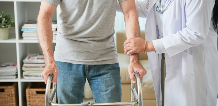 Zasiłek rehabilitacyjny - co to? Wszystko, co musisz wiedzieć o pomocy z ZUS