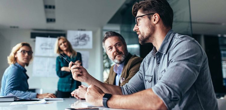 Content Manager - kim jest? Kompleksowy przewodnik po jego roli i obowiązkach w firmie