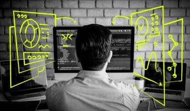 Front end Developer - kim jest, jakie ma obowiązki i jakie może uzyskać zarobki w Polsce? Przewodnik