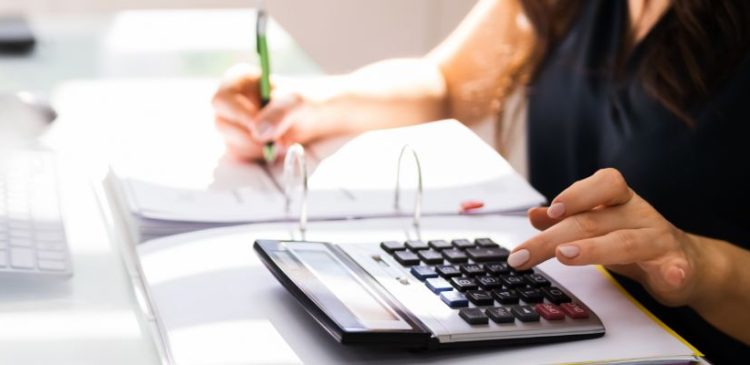 Jak urząd skarbowy sprawdza darowizny? Przewodnik po kontrolach i procedurach