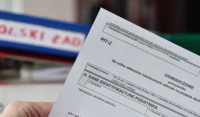 Jak wypełnić PIT 2? Poradnik krok po kroku dla każdego