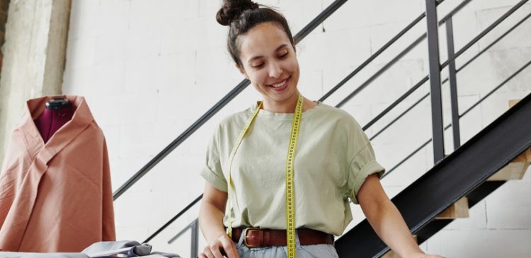 Jak założyć własną firmę jednoosobową? Przewodnik krok po kroku