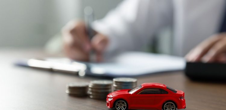 Kaucja - co to? Poradnik dla wynajmujących i najemców