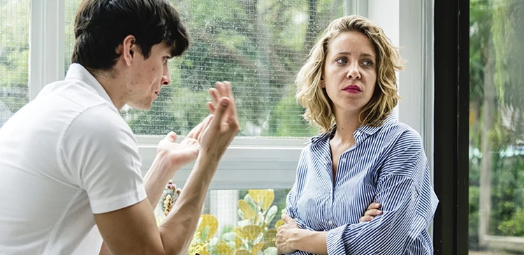 Komunikacja werbalna - co to? Przewodnik po sile słów