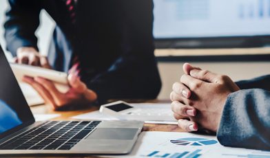 Kontrahent - kto to? Kim właściwie jest Twój partner w interesach? Przewodnik