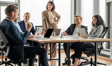 Kurs zarządzania zespołem - na czym polega? Praktyczny przewodnik po rozwoju liderów