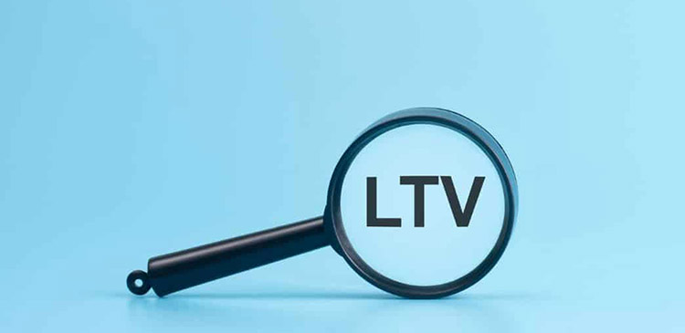 LTV - co to? Jak obliczyć wartość życiową klienta i zwiększyć zyski? Poradnik