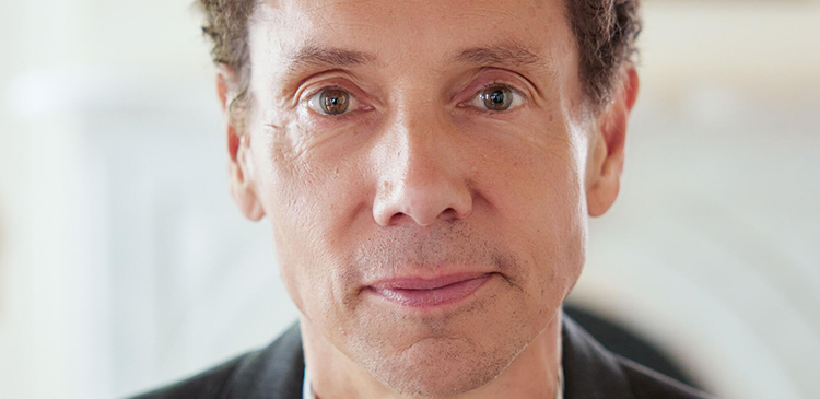 Malcolm Gladwell - kim jest? Poznaj autora Punktu Przełomowego i nauczyciela sukcesu