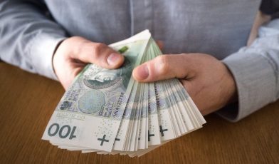 Najlepiej płatne zawody - gdzie znaleźć najwyższe zarobki w Polsce? Poradnik