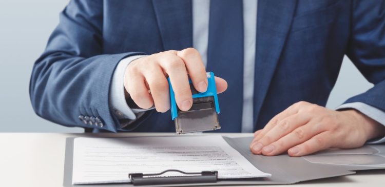 Nota księgowa - co to? Kompletny poradnik