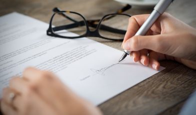 odstapienie-od-umowy-zawartej-na-odleglosc-co-to-poznaj-swoje-prawa-i-jak-z-nich-korzystac