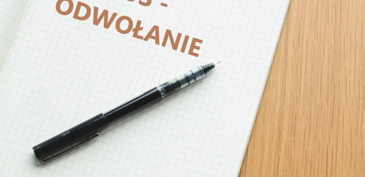 Odwołanie od decyzji ZUS - co to jest i kiedy warto z niej skorzystać? Poradnik