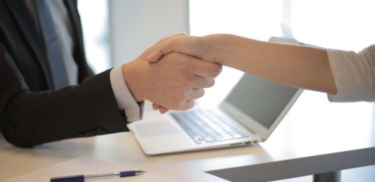 Prawa pracownika - co to? Co musisz wiedzieć o swoich uprawnieniach w pracy? Poradnik