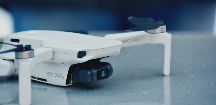 Rejestracja drona - co to jest i kiedy jest obowiązkowa? Kompletny przewodnik