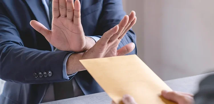 Reklamacja z tytułu rękojmi - co to jest i jak skutecznie zgłosić wadę towaru? Poradnik