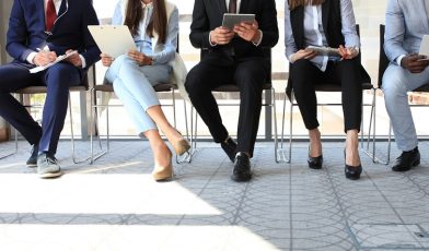 Rekrutacja - co to? Twój przewodnik po tym, jak znaleźć i zatrudnić najlepszych ludzi