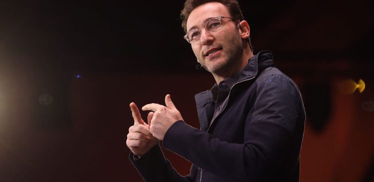 Simon Sinek - kim jest? Jak jego filozofia zmieniła myślenie o przywództwie i kulturze organizacyjnej?