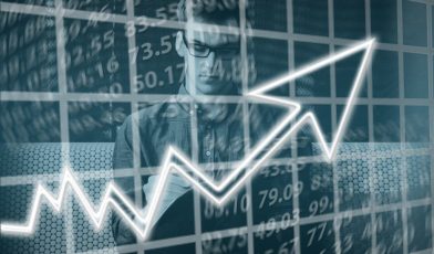 Spekulacja - co to? Przewodnik po strategiach, ryzyku i roli na rynkach finansowych