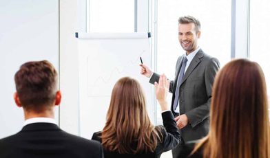 Szkolenia sprzedażowe - czym są i dlaczego warto w nie zainwestować?