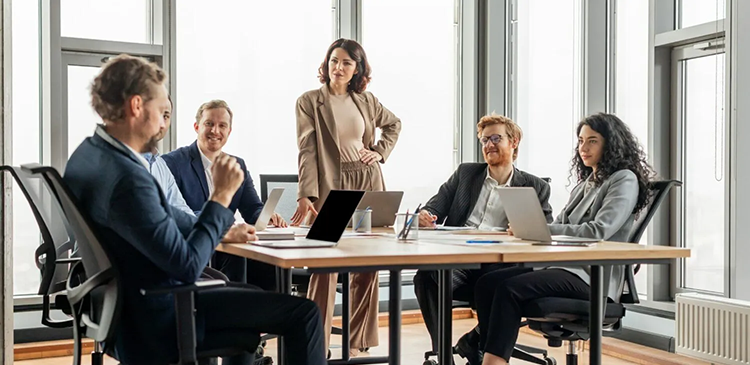 Szkolenie z zarządzania zespołem - na czym polega? Poznaj klucz do sukcesu lidera i firmy