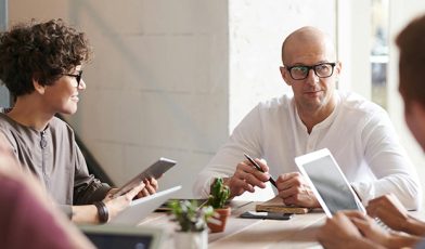 Szkolenie ze sprzedaży - na czym polega? Jak zbudować skuteczny program i zwiększyć wyniki?