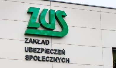 Wakacje od ZUS - co to? Twój miesiąc oddechu od składek społecznych