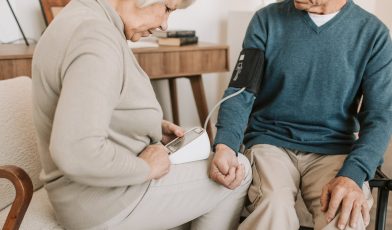 Waloryzacja emerytury - co to jest i jak działa w Polsce? Przewodnik