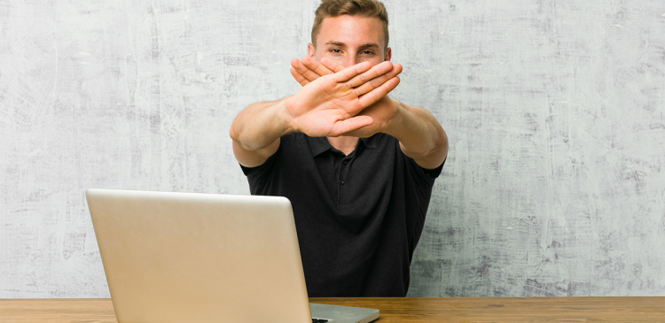 Zakaz konkurencji - co to jest i jak chroni pracodawcę? Poradnik