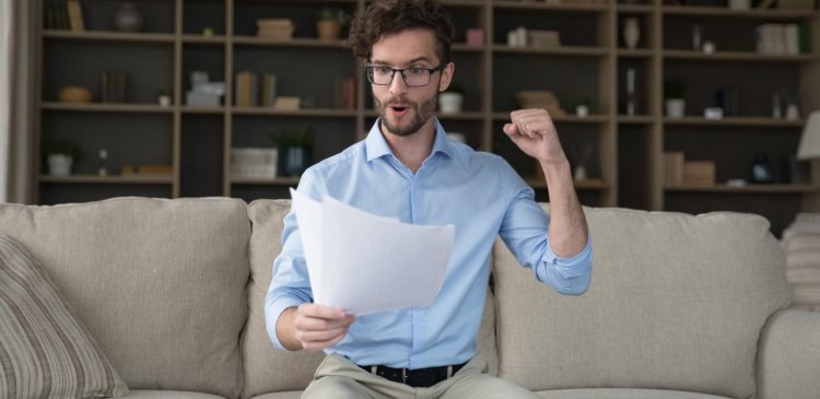 Zaświadczenie o niezaleganiu - co to jest i jak je uzyskać? Poradnik