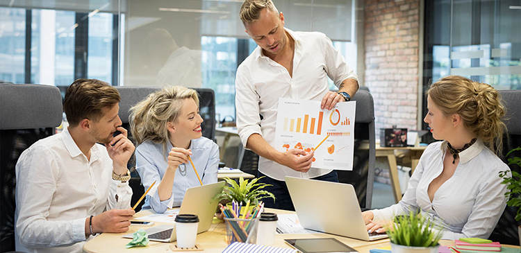 Agencja marketingowa - czym jest i co oferuje? Wszystko, co musisz wiedzieć o usługach, kosztach i korzyściach dla Twojej firmy